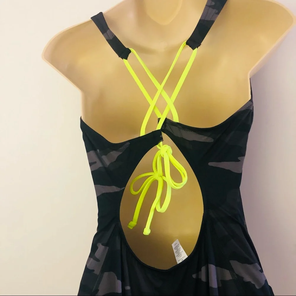 New Size 40 Athleta Freestyle Camo One Piece Bathing Suit 14 - Picture 5 of 11